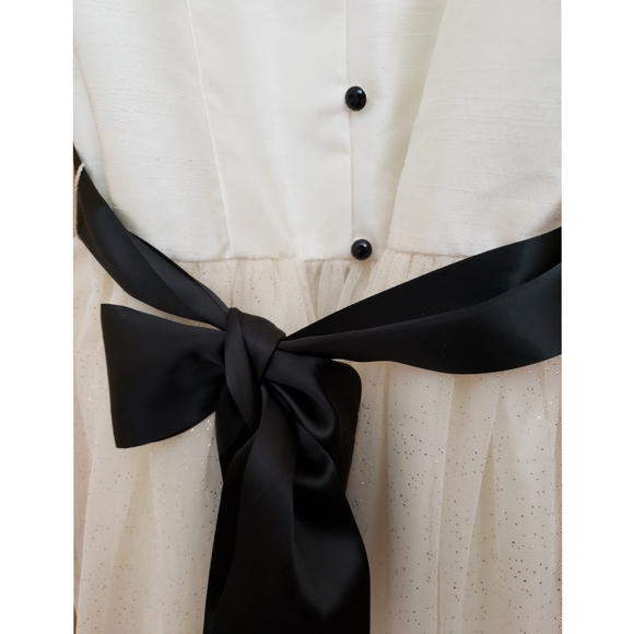 GIRLS Dress with Drop Waist Bow - Picture 3 of 4